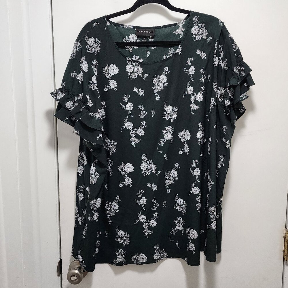 GUC Lane Bryant Size 26 Green Floral Top